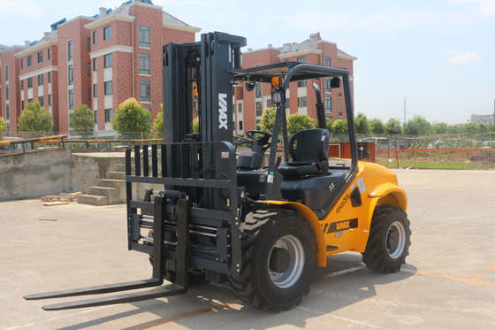 mini 3500kg Rough Terrain Forklift 3000mm Diesel Powered Forklift