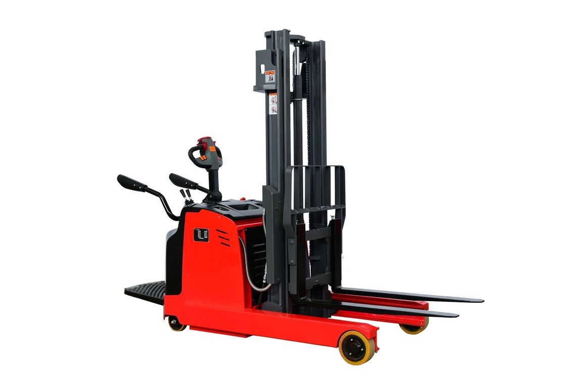 Battery Powered 2000kg Electric Reach Truck forklift AC Drive Motor